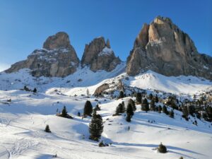 Prime sciate in Val Di Fassa